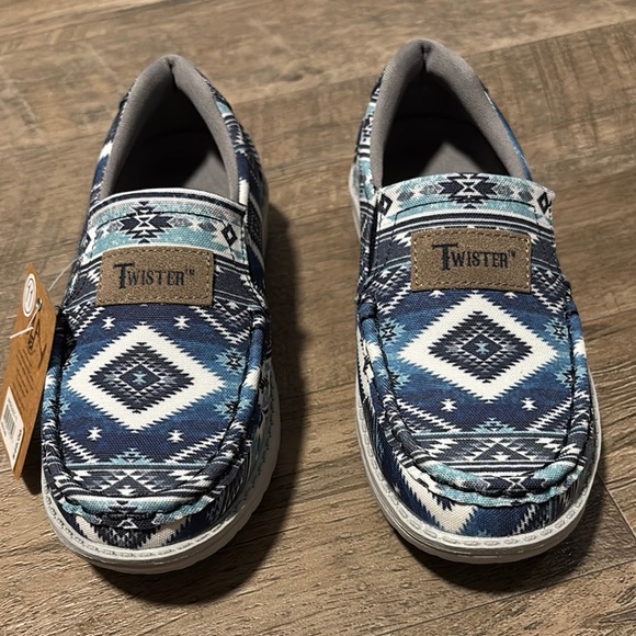 Twister Diego Southwestern,Aztec Blue pattern, canvas upper,EVA outsole,slip on - Picture 2 of 8